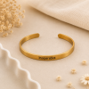 Pulsera personalizada mate dorado con grabado en acero inoxidable