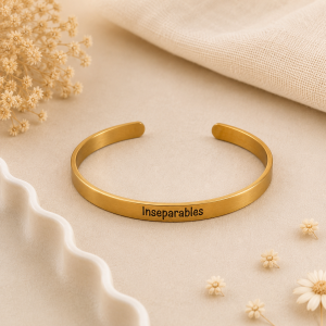 Pulsera personalizada mate dorado con grabado en acero inoxidable