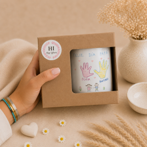Taza personalizada dibujo niños caja regalo Hi Hugo con huellas y nombres
