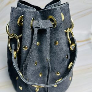 BOMBONERA ANTE TACHUELAS PIEL