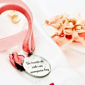 medalla ramo novia con frase grabada laser acero inoxidable